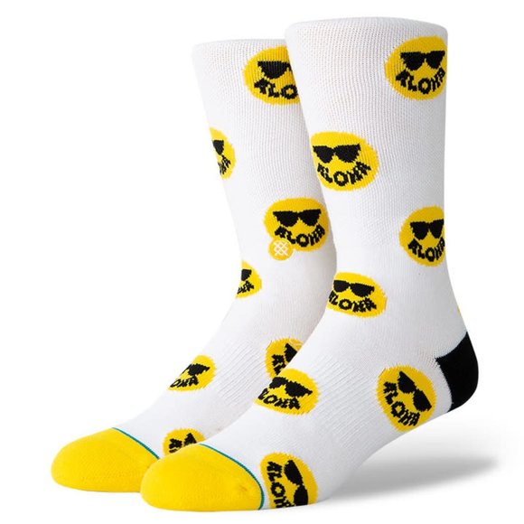 NWT Aloha Smiles Socks